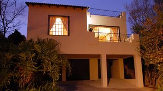 Treetops Guesthouse | Weltevreden Park Accommodation