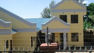 Munga Executive Lodge | Lodges Sakina