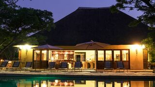 Izapa Bush and Game Lodge | Accommodation Roodeplaat