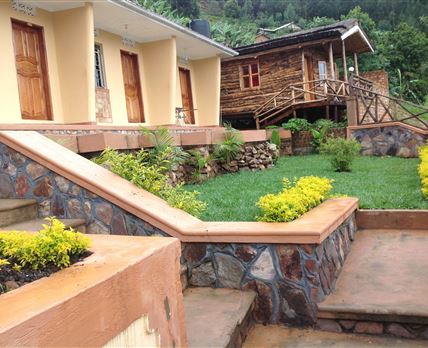 Bunyonyi View Gorilla Packers