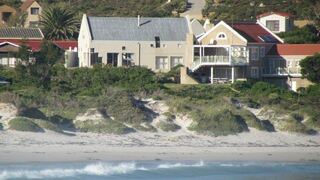 House with a View | Accommodation Pringle Bay