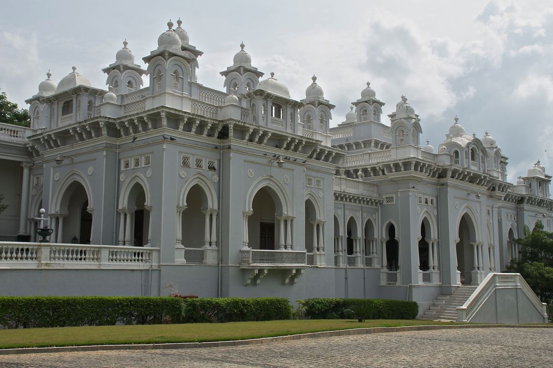 taj-falaknuma-palace