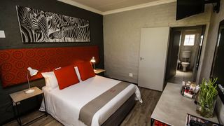 Grey Goose Game Lodge | Accommodation Newcastle