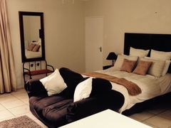 The Woods | Queenstown Self-catering