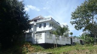 Sharook Riviera Grand Lodge | Accommodation Wete