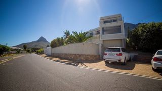 Finchley House | Camps Bay Accommodation