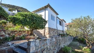 The Firmount Historic Villa | Kalk Bay Self-catering