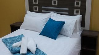 The White House | Accommodation Port Shepstone