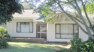 The Thorn Tree | Accommodation Panorama