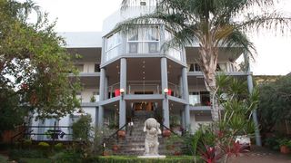 Candilabra Guesthouse | Komatipoort Accommodation