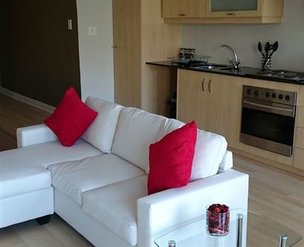 Apartment 9, Piccadilly Court