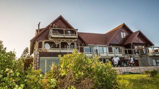 Surf Lodge SA | Paradise Beach Accommodation