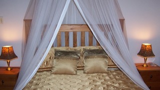 Ruxmian Lodge | Strand Accommodation