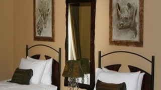 Kwaggashoek Game Ranch | Geluksburg Accommodation