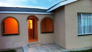 Die Hoek Huisie | Villiers Self-catering