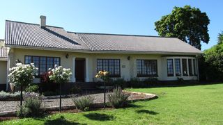 Sani View Self Catering | Himeville Accommodation