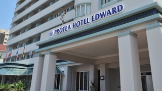 Protea Hotel by Marriott® Durban Edward | Accommodation North Beach