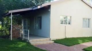 Riviera Guest Farm | Glen Accommodation