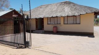 Riverside Lodge | Tlokweng Lodges