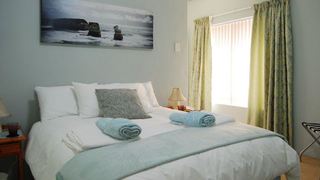 Lavender Laine | Bloubergstrand Accommodation