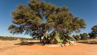 Kalahari Game Lodge | Accommodation Koes