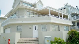 Laurie's House | Mossel Bay Self-catering