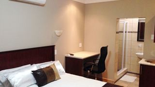 Kameeldoring Gastekamers | Kathu Self-catering