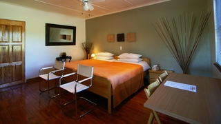 Haus Holzapfel | Accommodation Beaufort West
