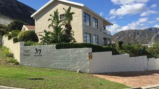 Heights Villa | Self-catering Hermanus