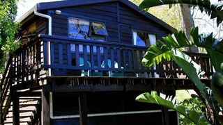 Treehouse Cottage | Accommodation The Crags