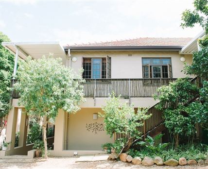 Mackaya Bella Guest House
