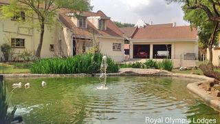 Royal Olympia Lodges & Safaris | Sunninghill Accommodation