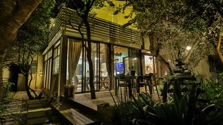 Dolphin Villa Guest Lodge | Wilderness Accommodation