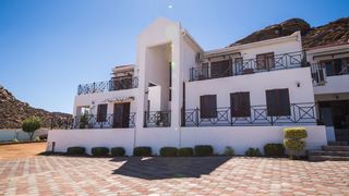 Nama White Guest House | Springbok Accommodation