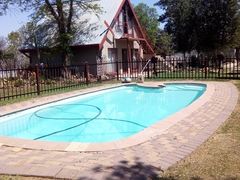 Nannies Garden Cottages, Restaurant and Tea Garden | Senekal Self-catering