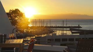 Water's Edge | Gordons Bay Self-catering