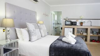 401 Rozendal Cottages | Cape Peninsula Specials