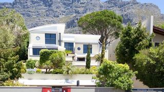 Montrose Guest Cottage | Accommodation Oranjezicht