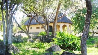 Lakeview Chalets | Accommodation Sinazongwe