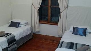 313 Cowey Guest House | Accommodation Essenwood