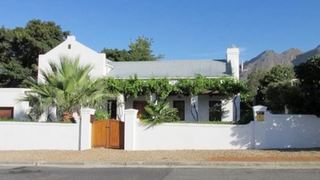 Montarbre Cottage | Franschhoek Accommodation