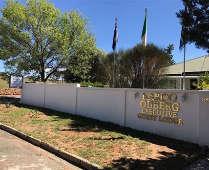 Karoo Ouberg Lodge