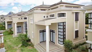 Villasun Oceanview Three-Bedroom Villas | Flic en Flac Self-catering