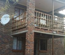 Itumeleng Self-catering Cottage | Marloth Park Accommodation