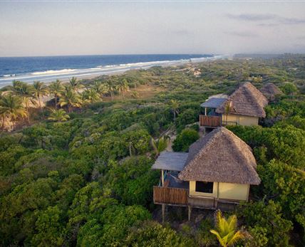 Travessia Beach Lodge