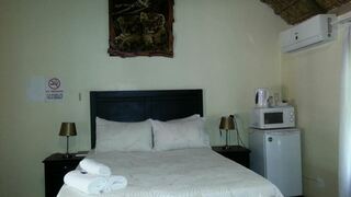 Intsingizi Town Lodge | Accommodation Montana (Pretoria)