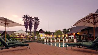 Emerald Hotel | Vanderbijlpark Accommodation
