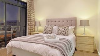 Waterstone East P302 | Century City Accommodation