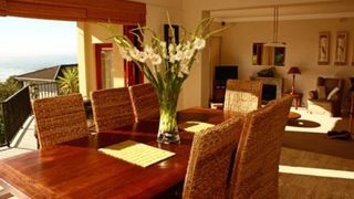 17 Ravensteyn | Camps Bay Self-catering