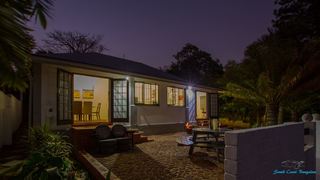 South Coast Bungalow | Accommodation Illovo Beach